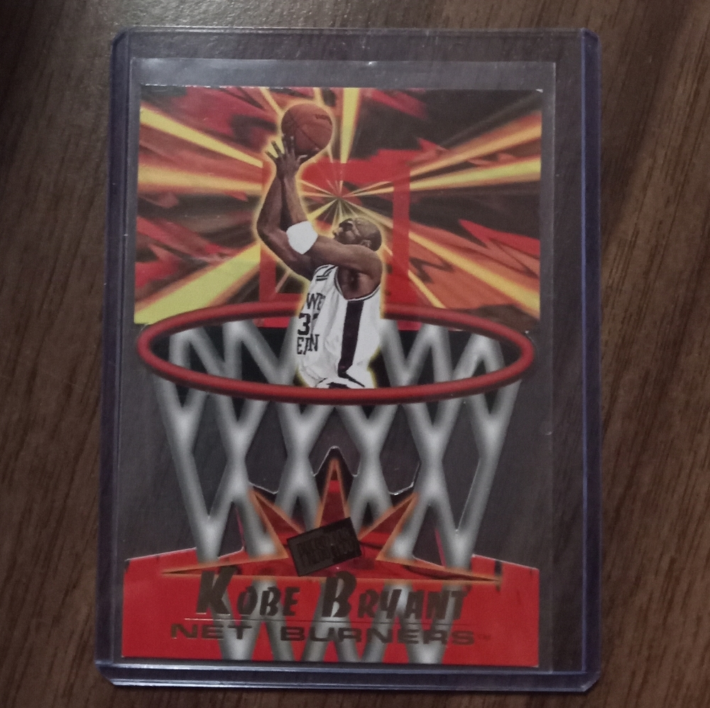 Kobe Bryant Rookie Press Pass NET BURNERS DIE CUT Lakers INSERT 1996